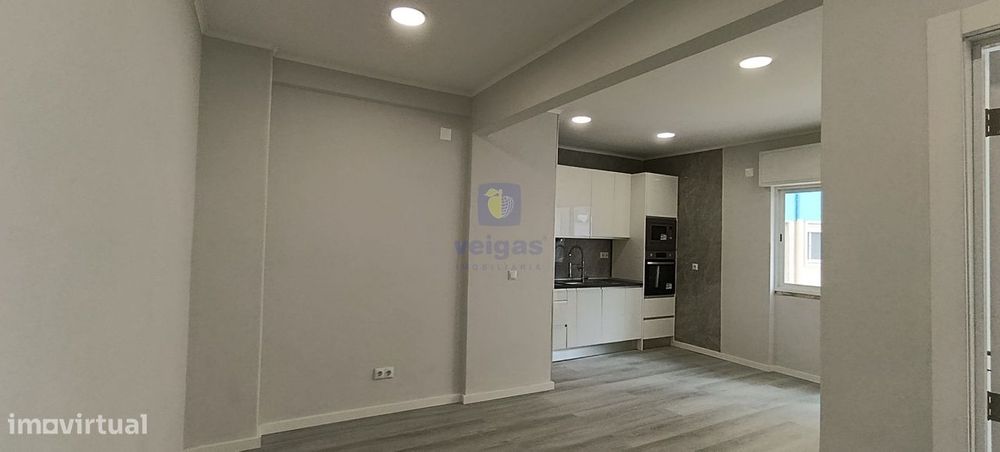 T1 na Amadora Totalmente remodelado e a Estrear