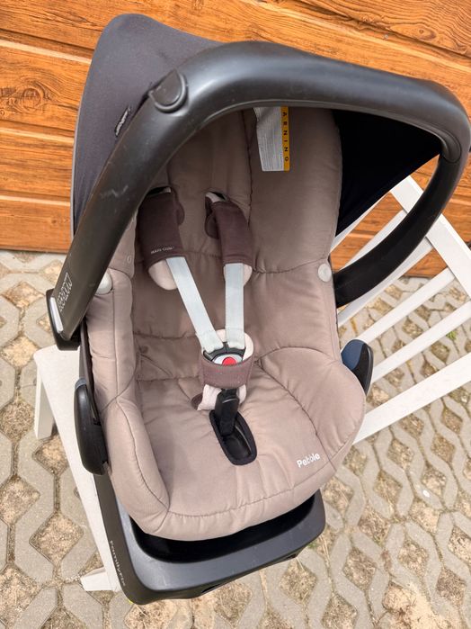 Fotelik samochodowy maxicosi z bazą isofix