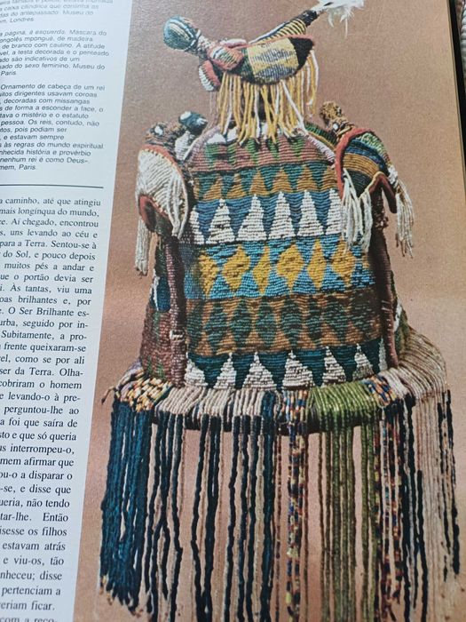 Livro   África - Geoffrey Parrinder