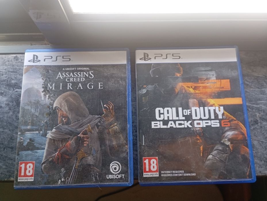 Jogos PS5 Assasins Miragem e Call of Duty Black Ops 6