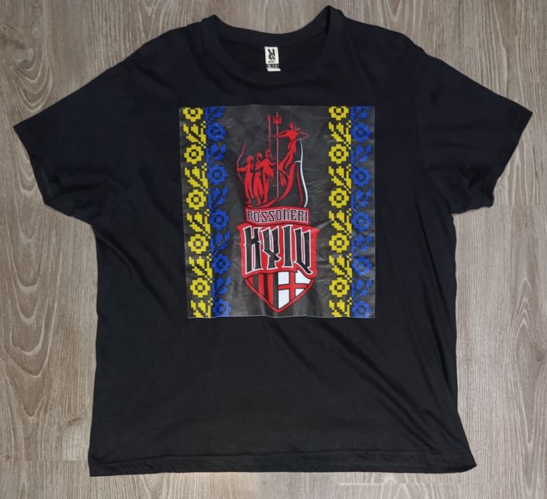 Футболка фаната Милана