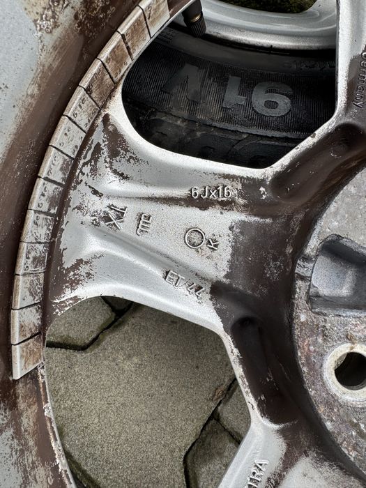 Диски Б/У 6R16 5x110 ET44 Dia65.1 Opel Astra Zafira Vectra Meriva