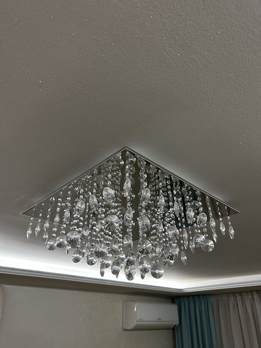 Продам  люстру кришталеву