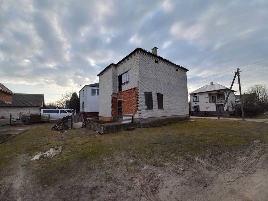 Будинок та земельна ділянка 6,1 сот., м. Кам'янка-Бузька