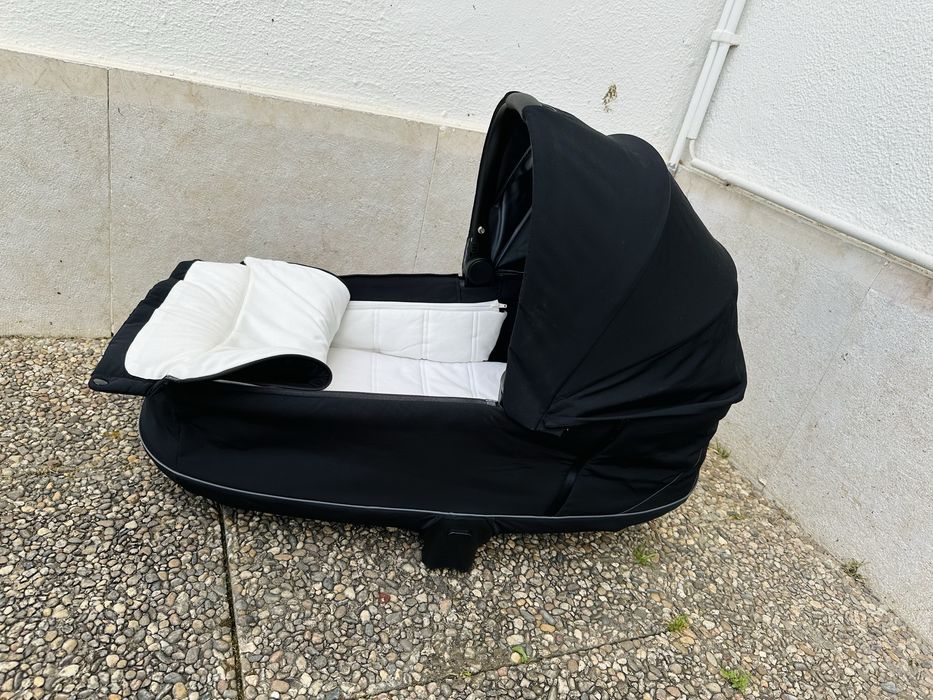 Alcofa Cybex Lux Priam cor: deep black