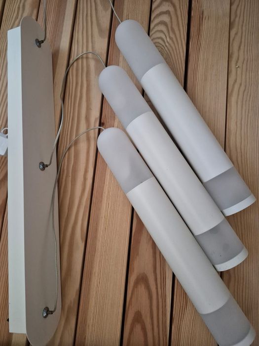 Sprzedam lampe sufitową.