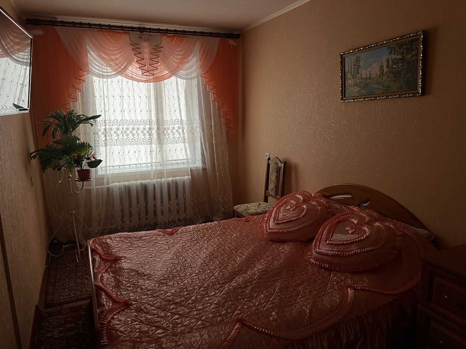 Продам 3-кімнатну квартиру у центрі Тернівки (Вулиця Шахтарська)