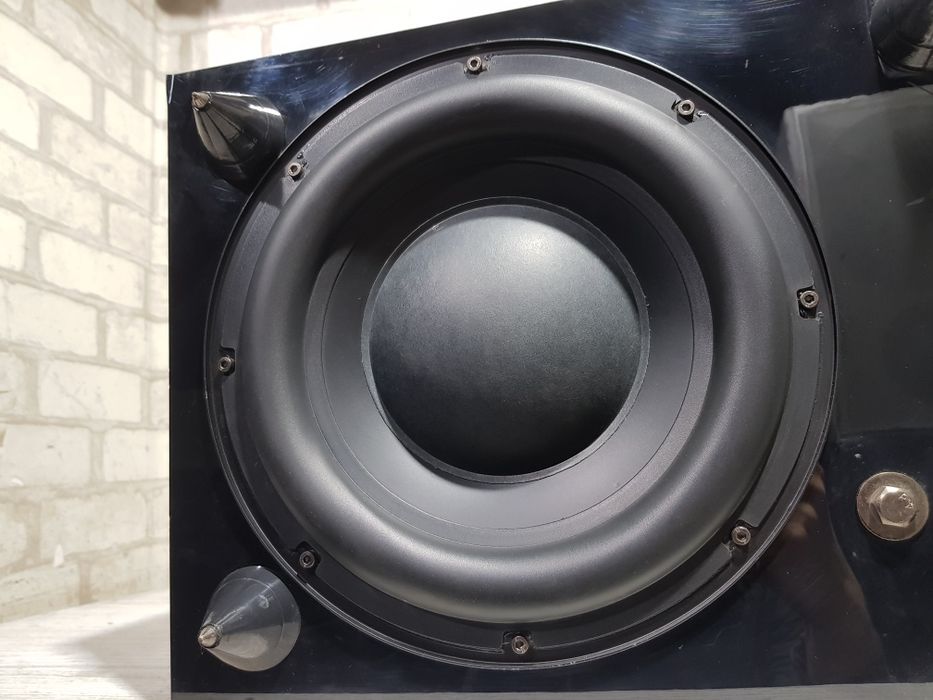 Активний сабвуфер TEUFEL  K 300 SW, потужність 100 Вт, б/у з Німеччини