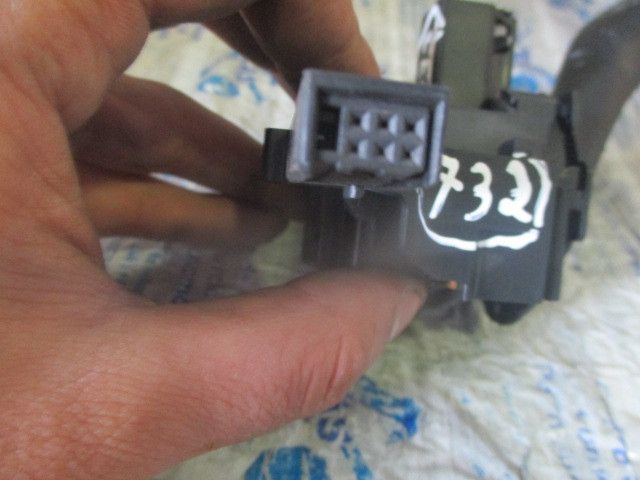 Conjunto / manetes de luzes e limpa vidros VOLKSWAGEN Golf V (1K1)