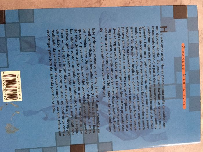 Vários romances da colecção Grandes Narrativas da Editorial presença