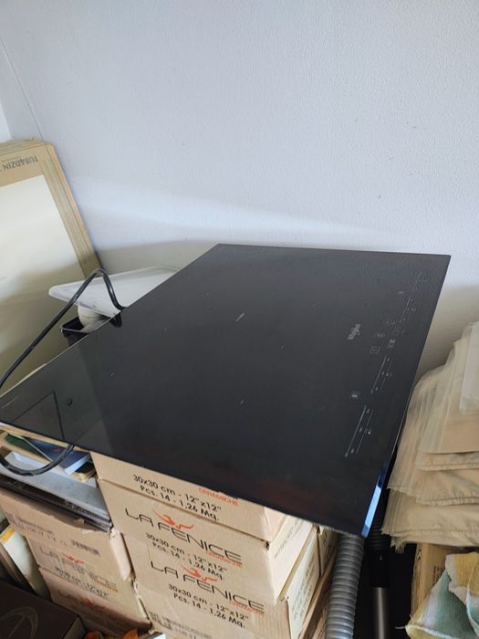 Płyta indukcyjna Whirlpool  6 senses SMO 658C/BT/IXL