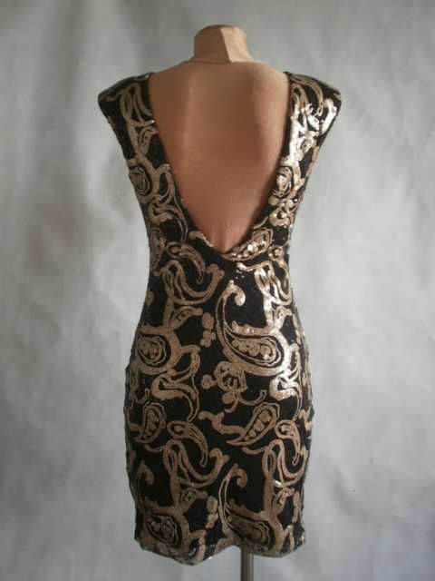 - Soky Soka - Cekinowa sukienka r. S / M