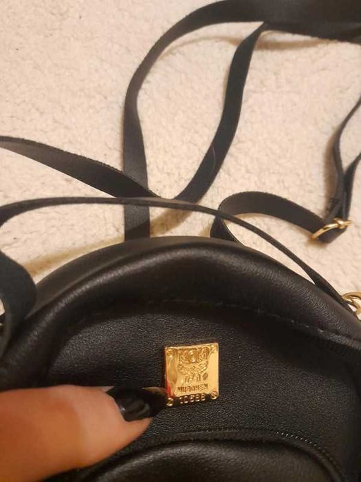 Mały czarny stylowy plecaczek Mom torba na ramię