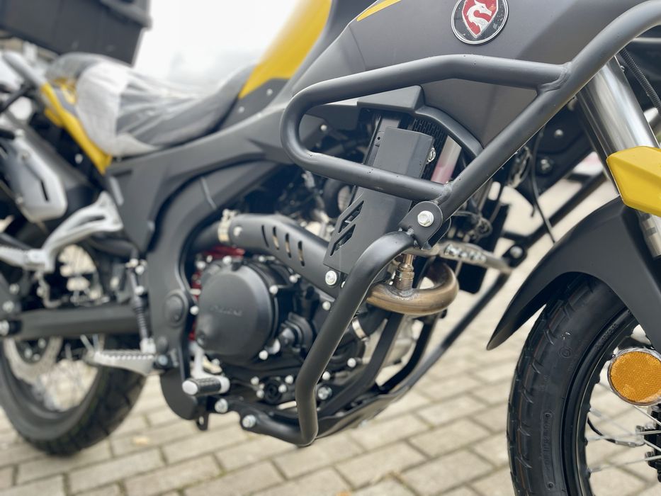 Мотоцикл CYCLONE RX3