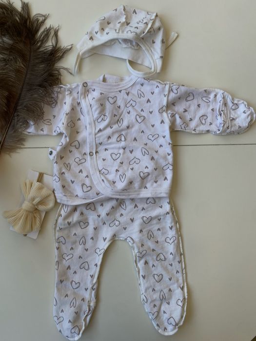 Одяг для дівчинки 0-3 місяці