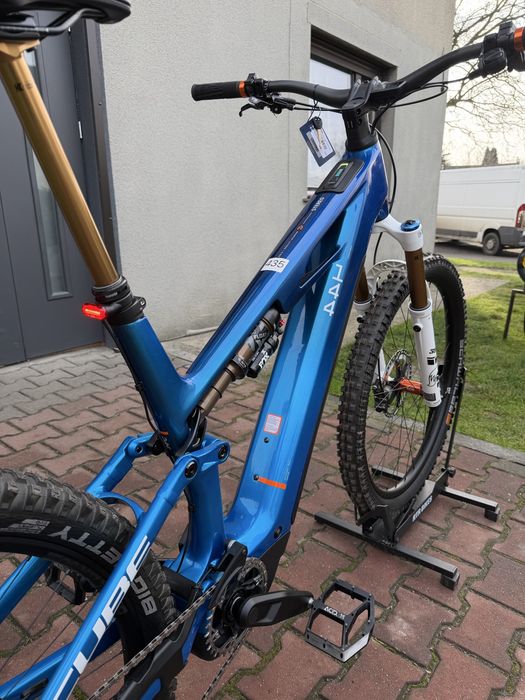 Raty 0% 12m-cy gw. CUBE (XL) ONE44 AT 800Wh 30km POWYSTAWOWY 29" [435]