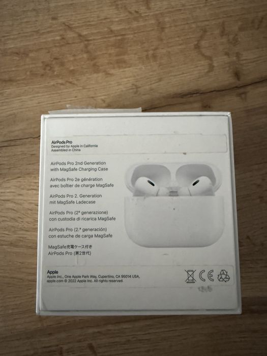 Airpods Pro 2 Lightning w bardzo dobrym stanie Karlino • OLX.pl