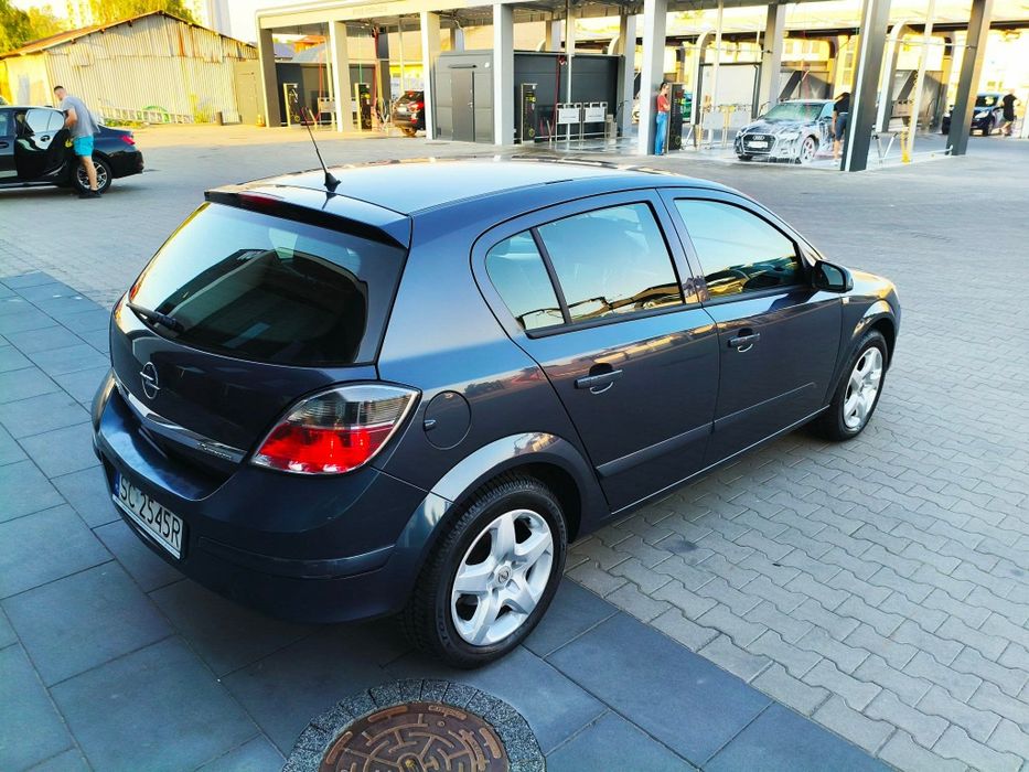 Opel Astra h z Automatyczną skrzynią biegów w BDB stanie!