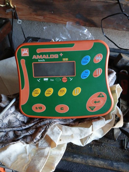 Siewnik amazone d9 3 metry talerzowy