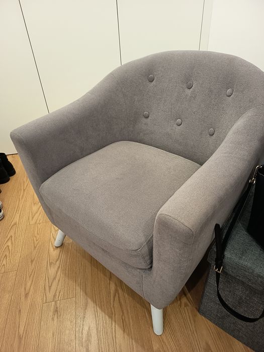 Poltrona - bem estimada