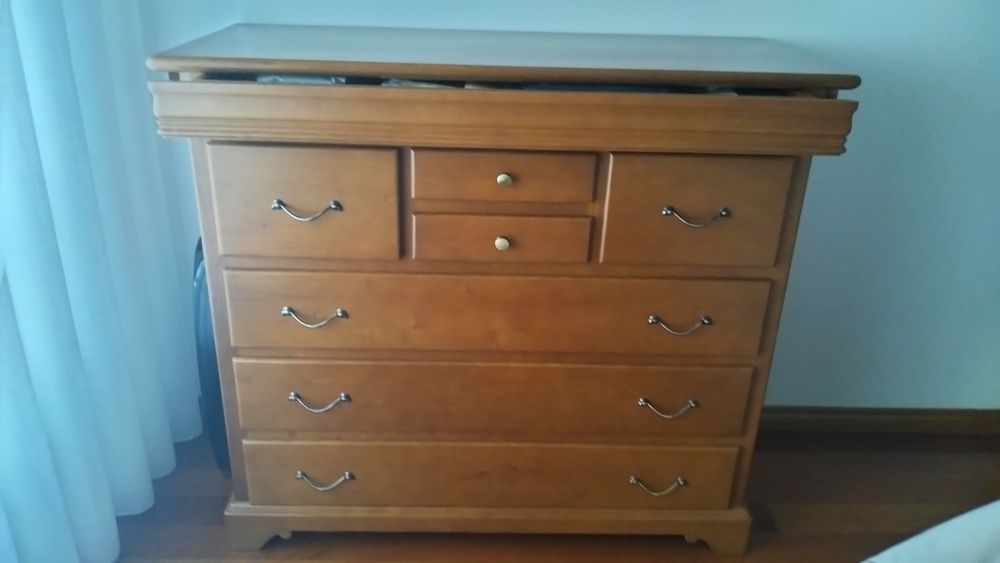 Quarto de casal , madeira cerejeira