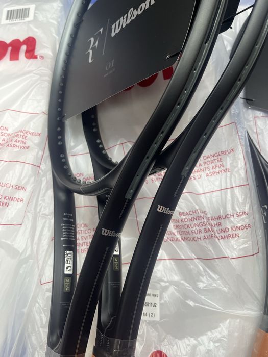 Тенісна ракетка Wilson RF 01 (280/300/320 g)