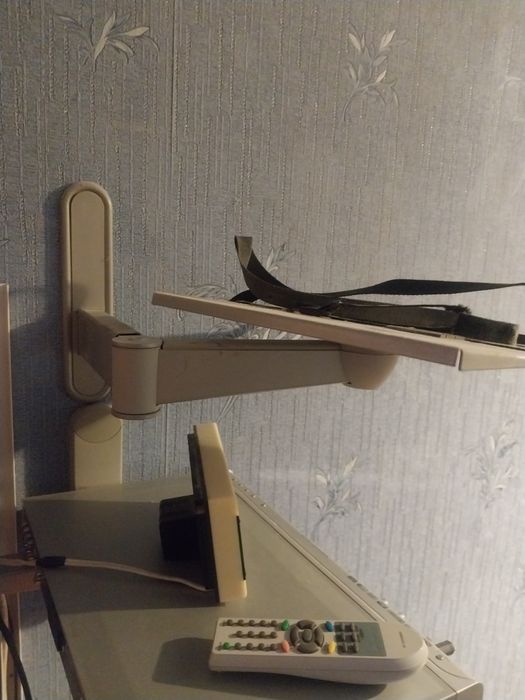 Кронштейн для телевизора на стену