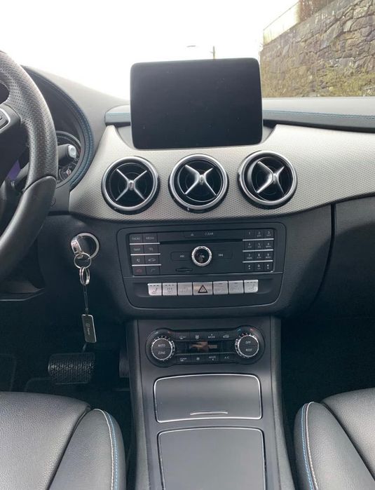 Mercedes B250-e 2016 року з Європи