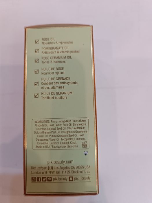 Pixi rose oil blend
