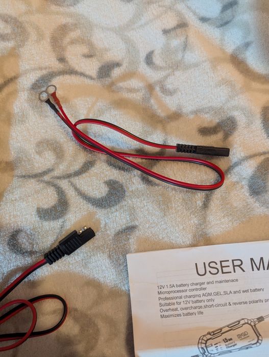 Carregador e Reparador de Bateria Inteligente GYGD 6853D - 12V/24V