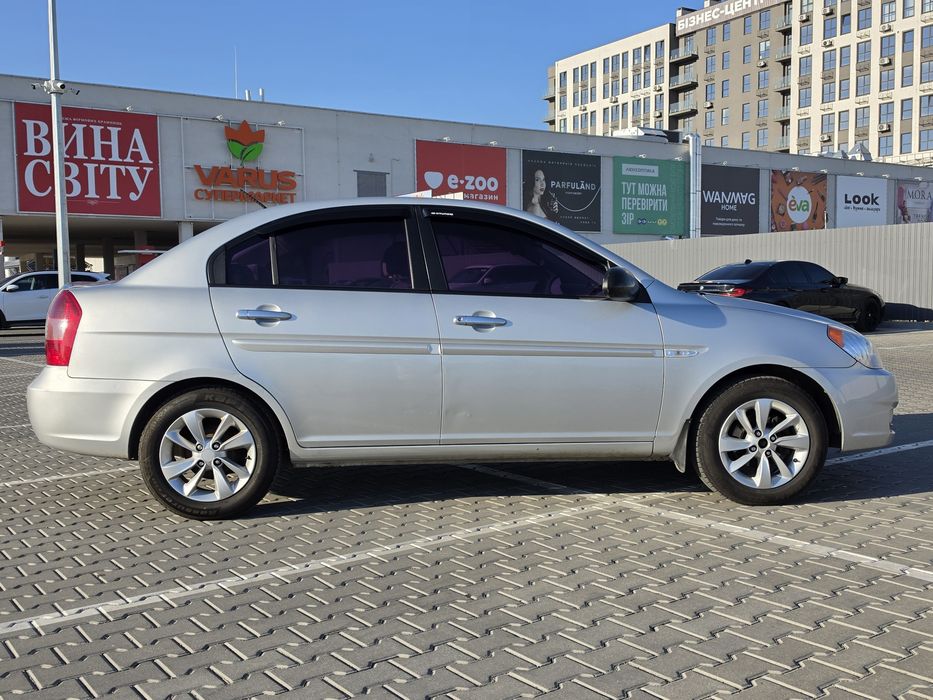 Продам Hyundai Accent  2008 Акпп