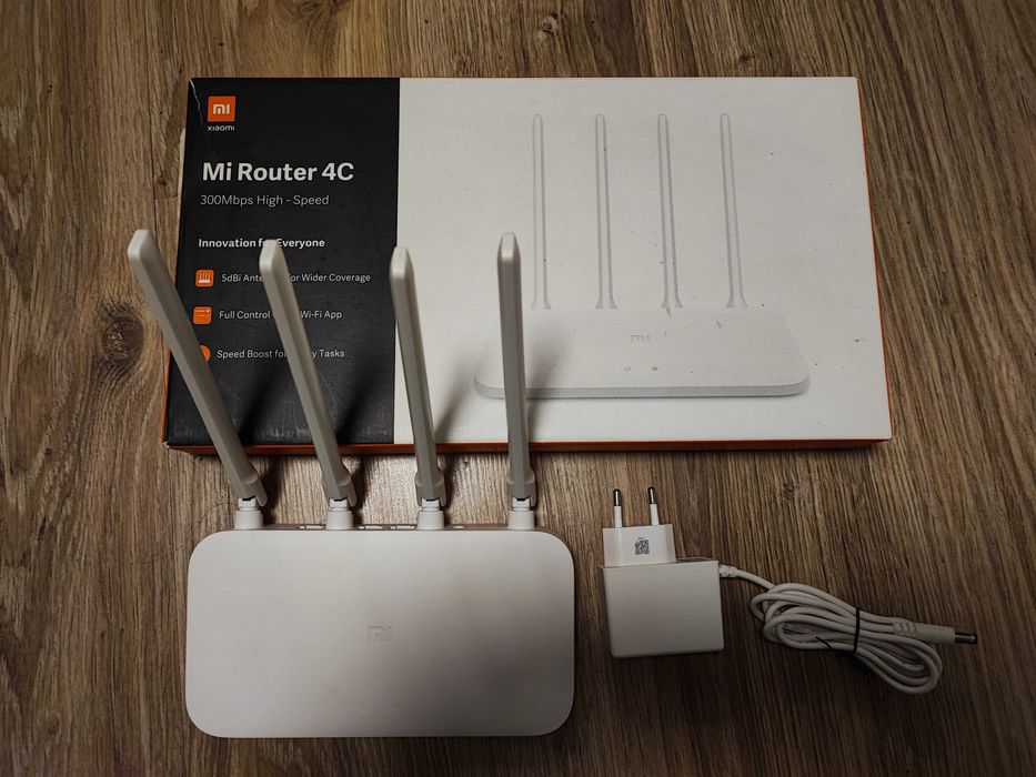 Маршрутизатор Xiaomi Mi WiFi Router 4C WiFi4/N300 состояние нового