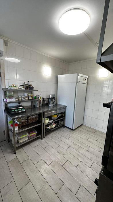 Продається комерційне приміщення під будь-який бізнес