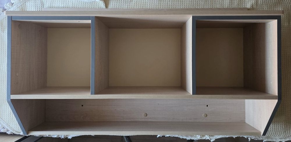 Szafka wisząca bezdrzwiowa
