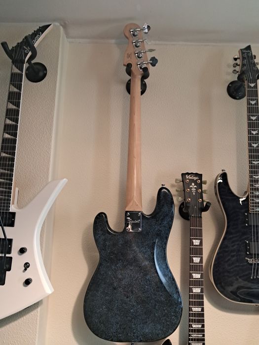 Baixo elétrico squier precision