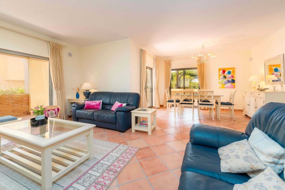 PRESTIGE MOURA ZARA T3 - com piscina e garagem em Vilamoura.