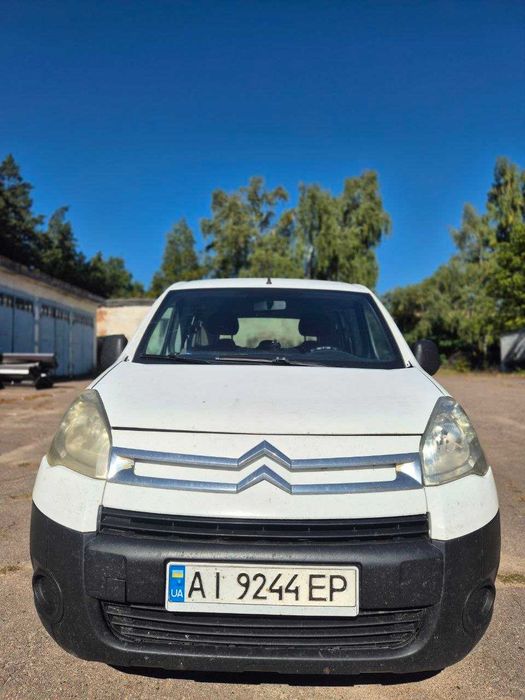 Автомобіль Citroen BERLINGO 1.6cdi 2011