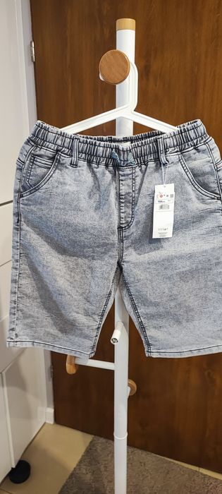 NOWE szorty spodenki jeansowe chłopięce Reserved rozm. 164 | Z metką Acid Wash