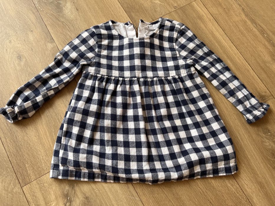 Sukienka w kratke rozmiar 80