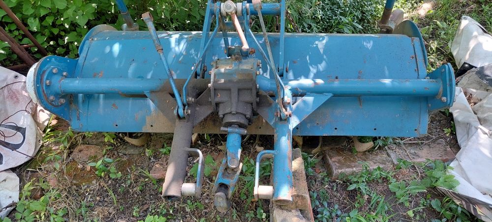 Японський мінітрактор Hinomoto e23  23сили