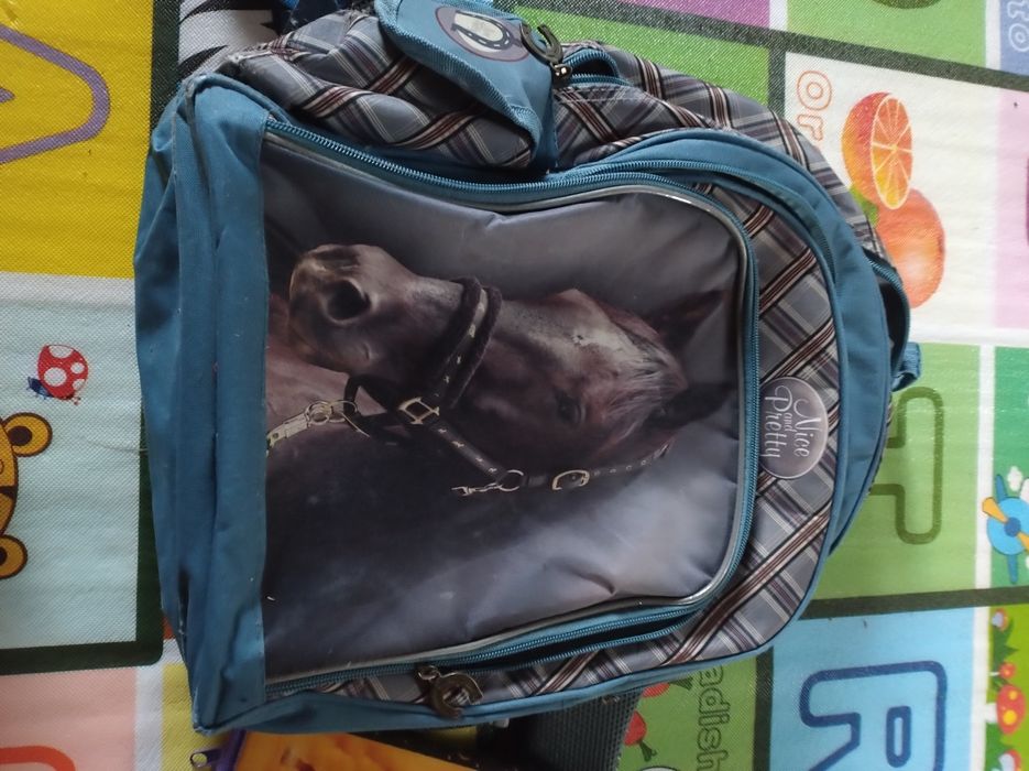 Plecak piórnik motyw koni