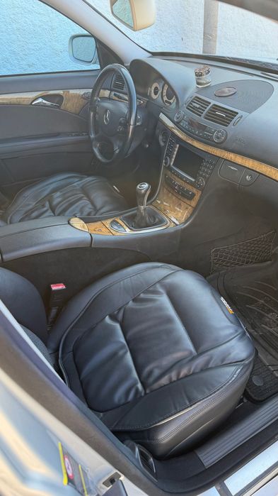 Mercedes Benz E220 Avantgard