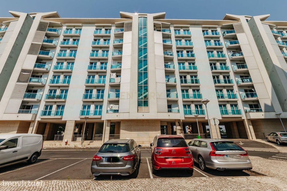 Apartamento Moderno com Vista Panorâmica - Lisboa