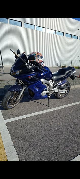 Yamaha fazer 600  bom estado