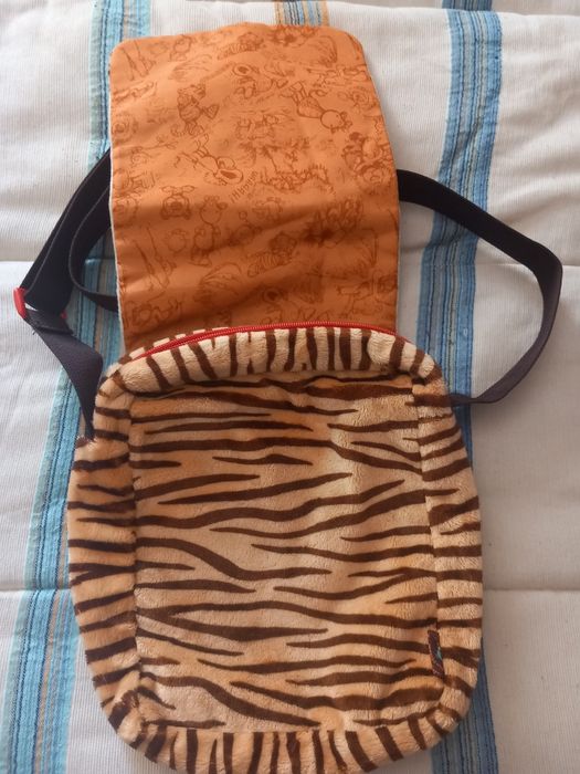 Mala tiracolo pelucia, Nici