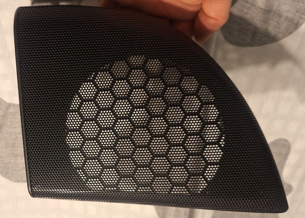 Mercedes W203 maskownica obudowa głośnika