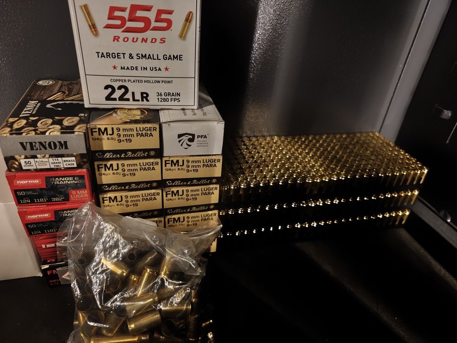 Łuski 9x19 1500 szt. Pudełka koszyczki + .45 ACP, .223 + 22lr
