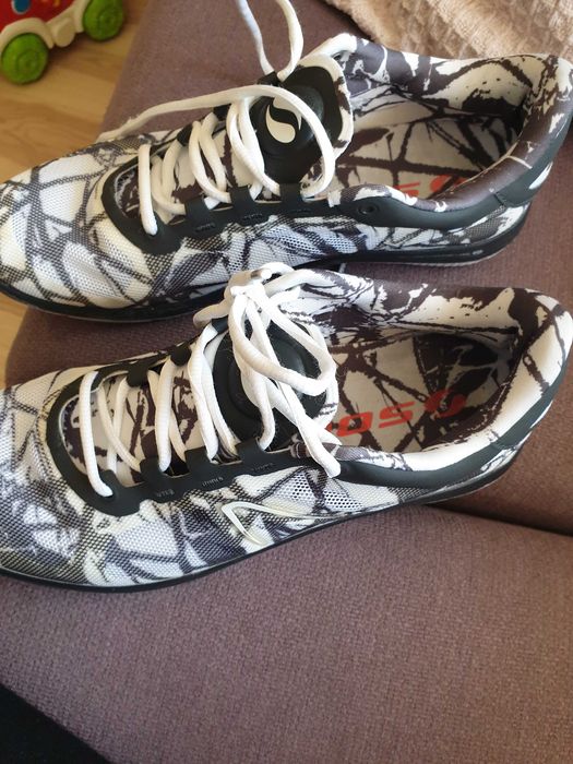 Adidasy sportowe  firmy SOC rozm. 40,5