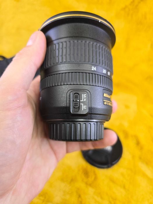 ШИРОКОКУТНИЙ зум - Nikon Nikkor AF-S 12-24mm f4 G ED DX