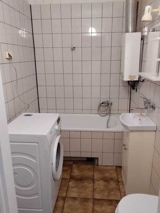 Wynajmę mieszkanie 2 pokoje, balkon os. Chemików